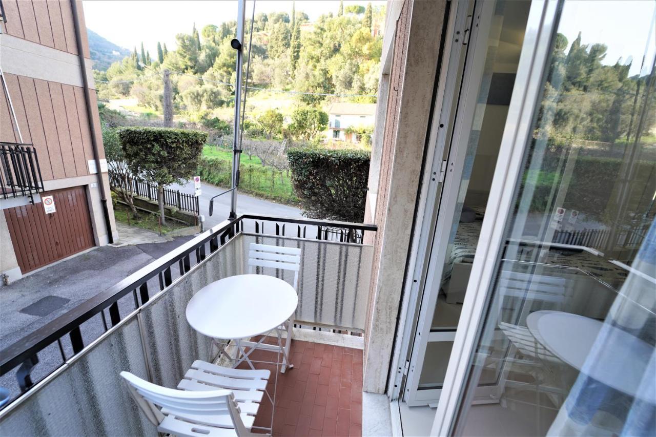 Guestroom - Sabbia Blu Alassio Exterior foto